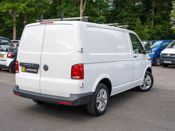 2025 Volkswagen Transporter