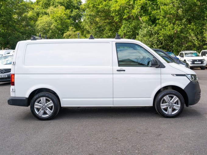 2025 Volkswagen Transporter