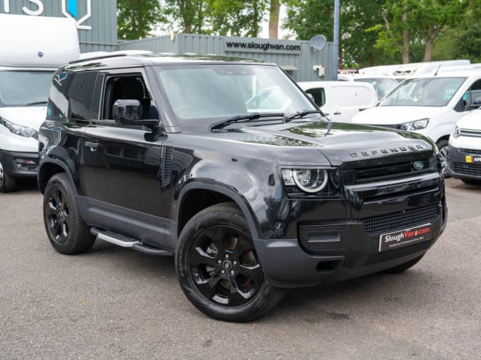 2025 Land Rover Defender