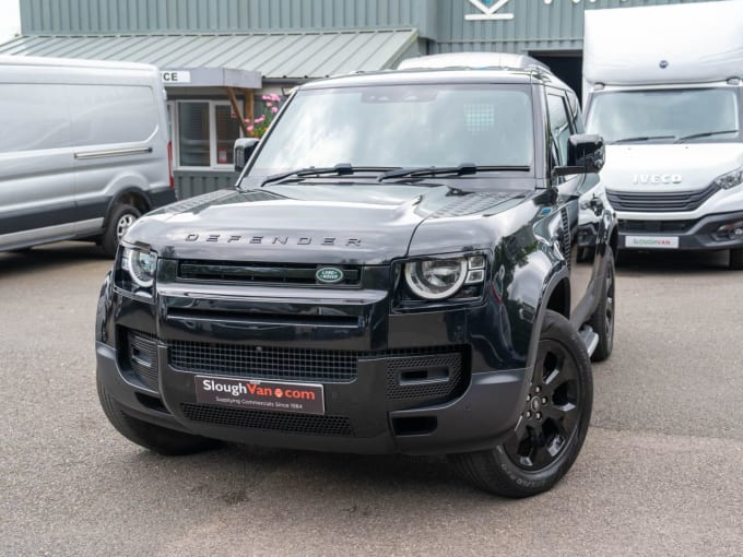 2025 Land Rover Defender