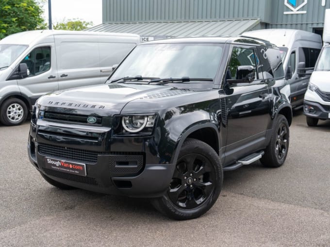 2025 Land Rover Defender