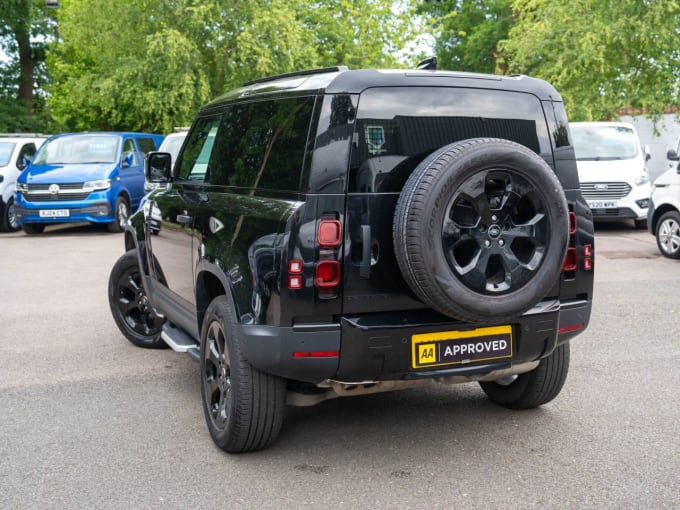 2025 Land Rover Defender