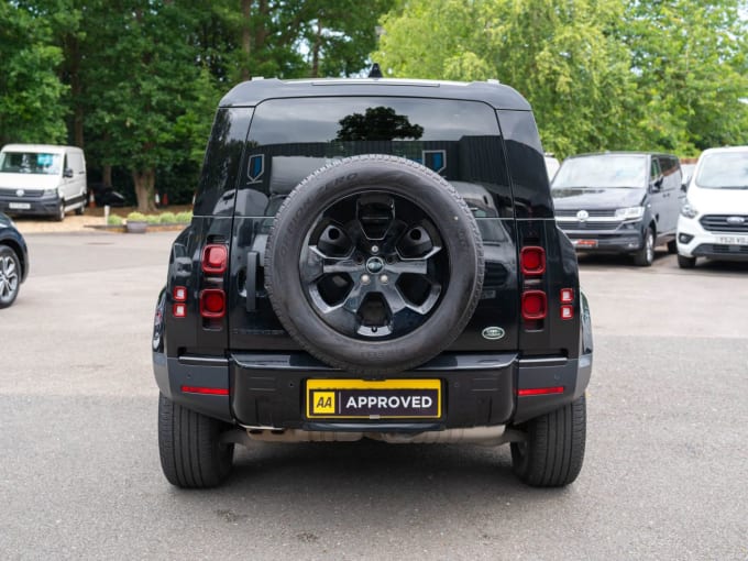 2025 Land Rover Defender