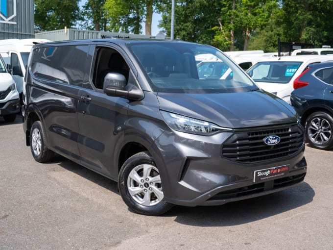 2025 Ford Transit Custom