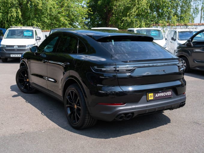 2025 Porsche Cayenne