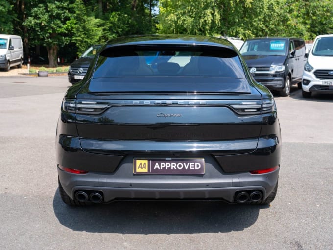 2025 Porsche Cayenne