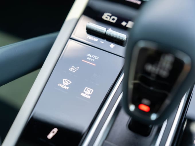 2025 Porsche Cayenne