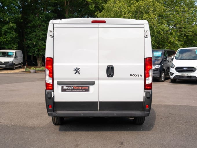 2025 Peugeot Boxer