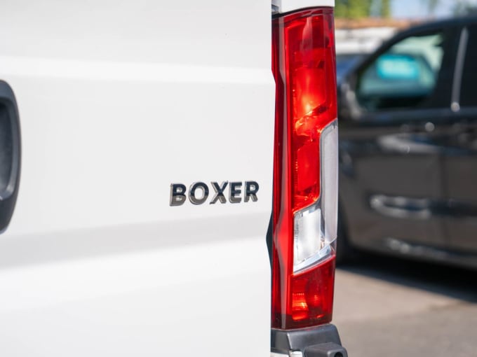 2025 Peugeot Boxer