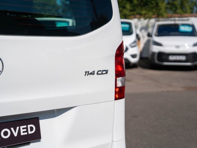 2025 Mercedes-benz Vito