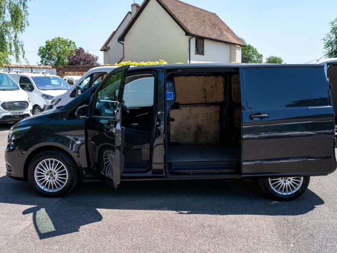 2025 Mercedes-benz Vito