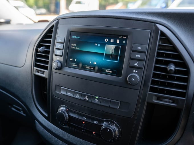 2025 Mercedes-benz Vito