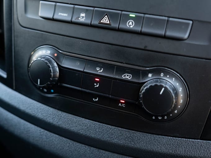 2025 Mercedes-benz Vito