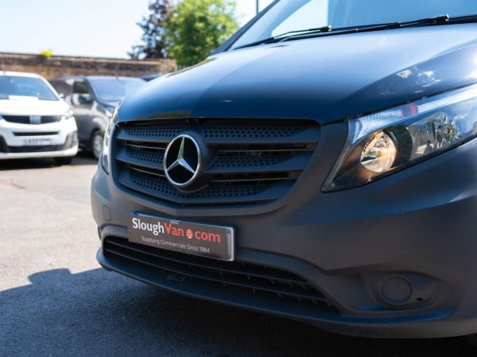 2025 Mercedes-benz Vito