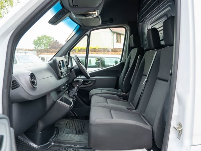 2025 Mercedes-benz Sprinter
