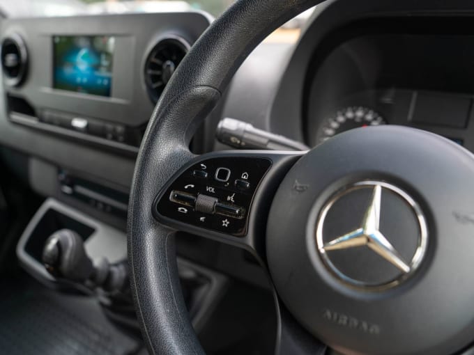 2025 Mercedes-benz Sprinter