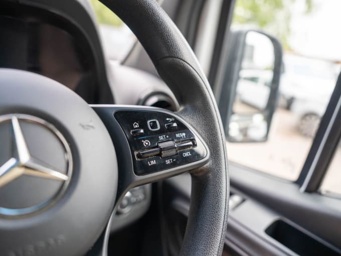 2025 Mercedes-benz Sprinter