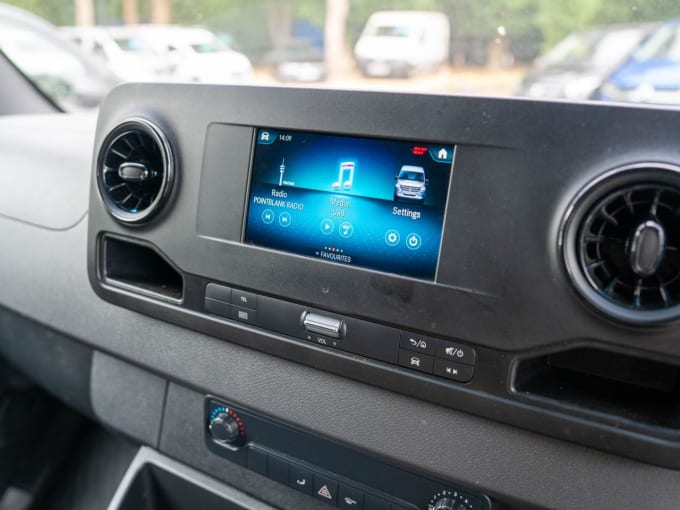 2025 Mercedes-benz Sprinter