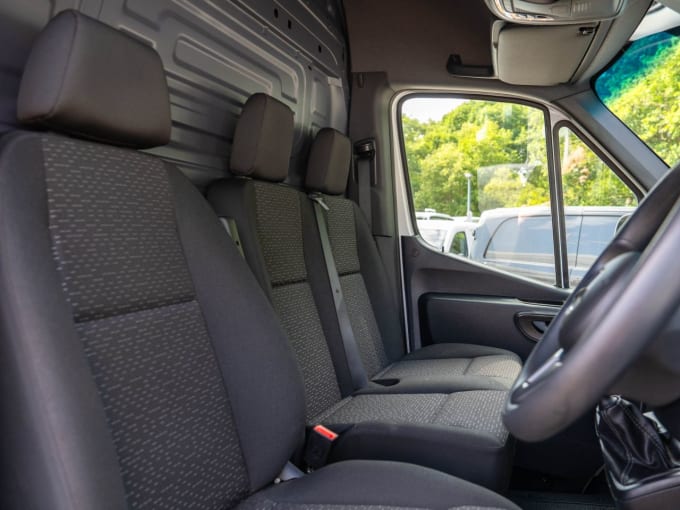 2025 Mercedes-benz Sprinter