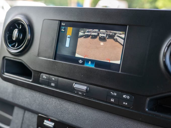 2025 Mercedes-benz Sprinter
