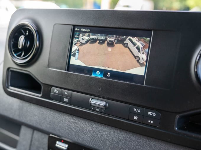 2025 Mercedes-benz Sprinter