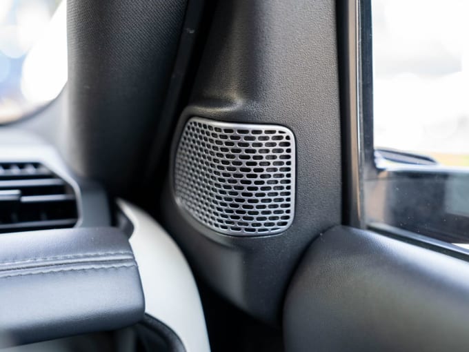 2025 Land Rover Defender