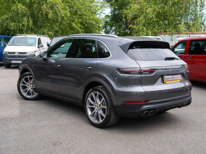 2025 Porsche Cayenne