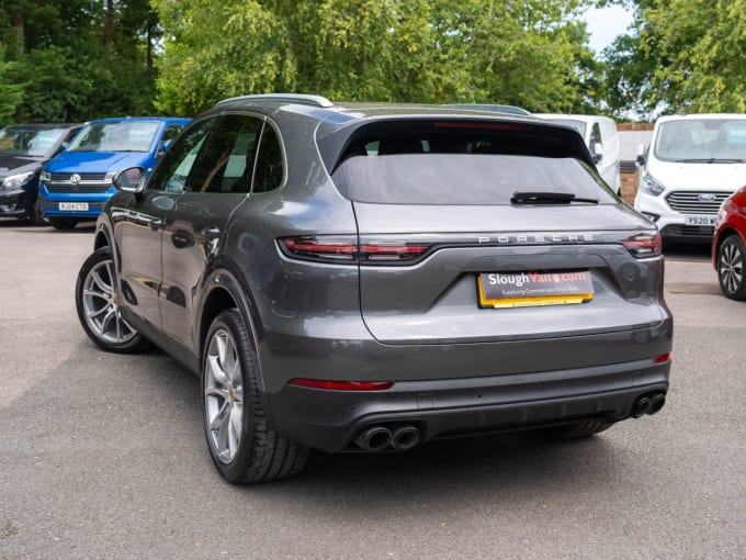 2025 Porsche Cayenne