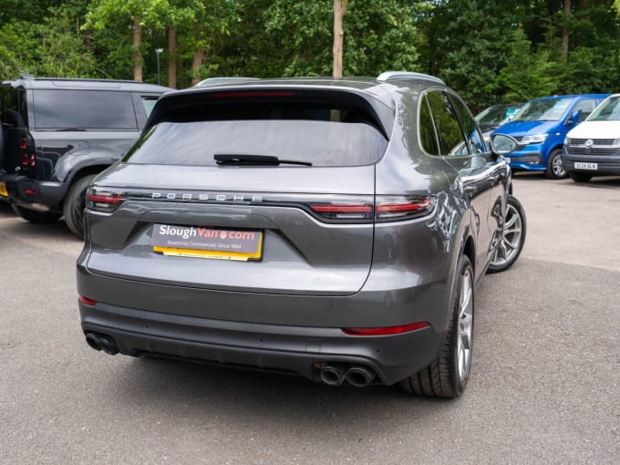 2025 Porsche Cayenne