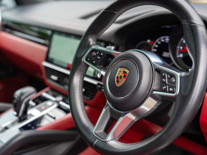 2025 Porsche Cayenne