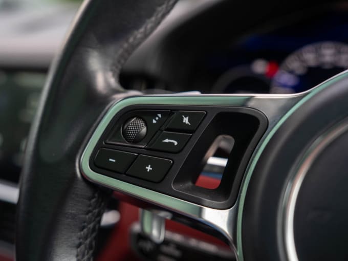 2025 Porsche Cayenne