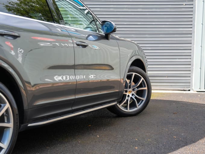 2025 Porsche Cayenne