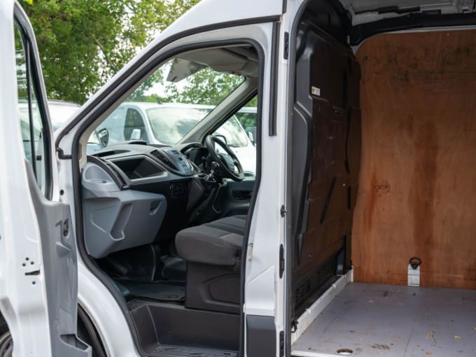 2025 Ford Transit
