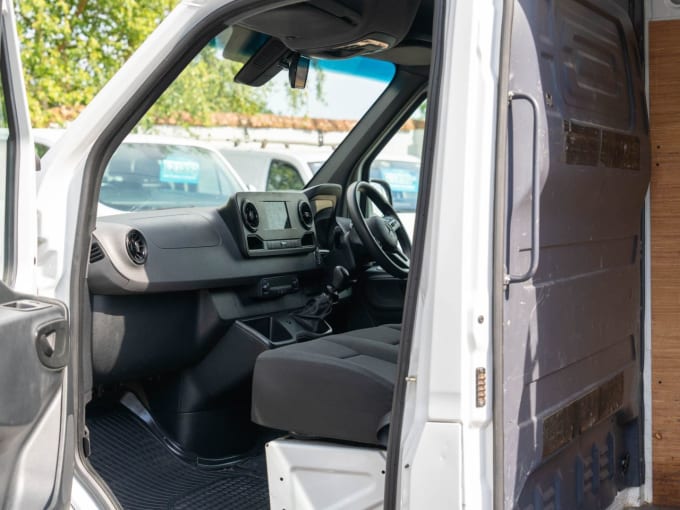 2025 Mercedes-benz Sprinter