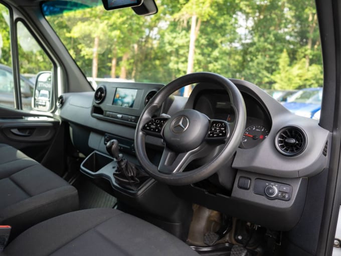 2025 Mercedes-benz Sprinter