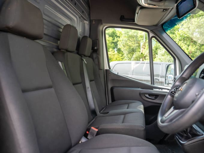2025 Mercedes-benz Sprinter