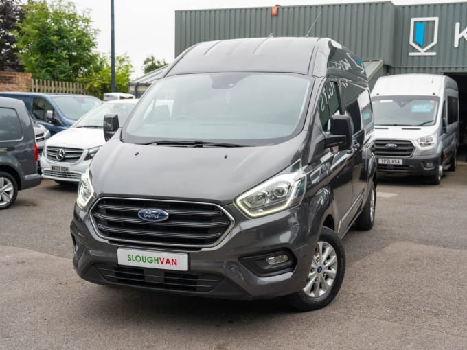 2025 Ford Transit Custom