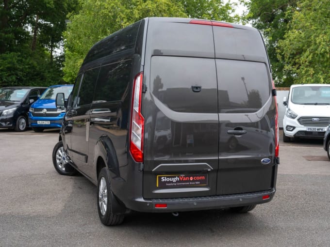 2025 Ford Transit Custom