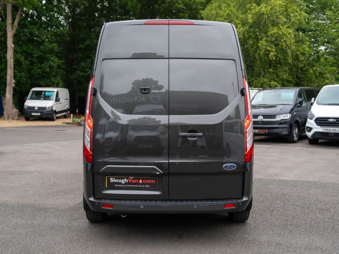 2025 Ford Transit Custom