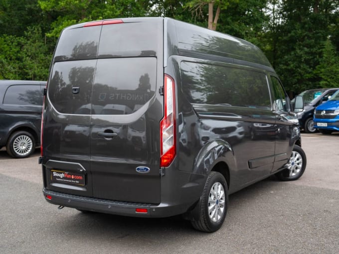 2025 Ford Transit Custom