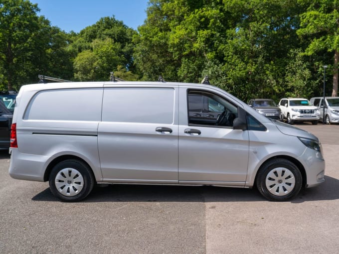 2025 Mercedes-benz Vito
