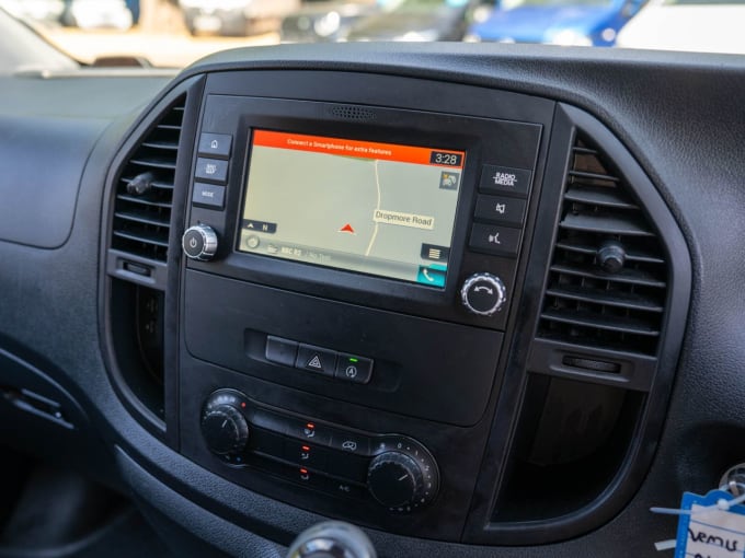2025 Mercedes-benz Vito