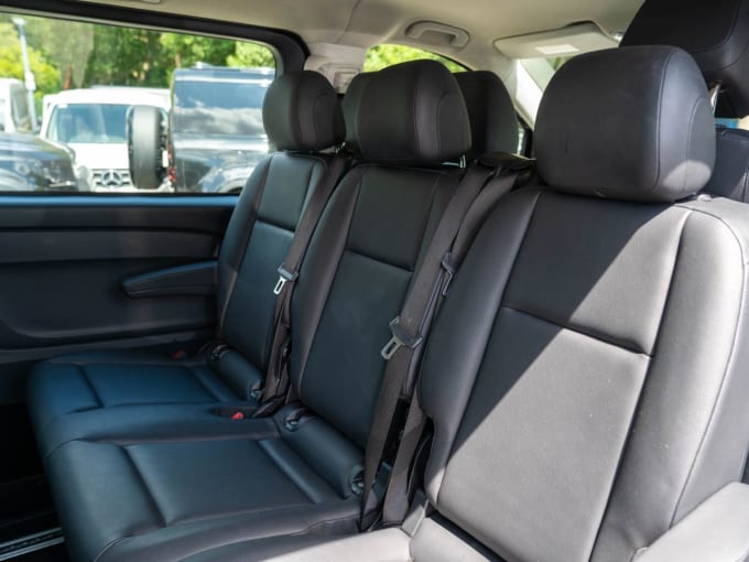 2025 Mercedes-benz Vito