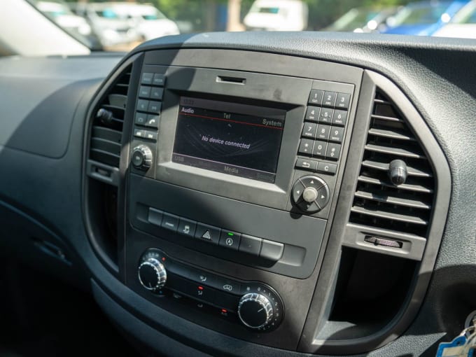 2025 Mercedes-benz Vito