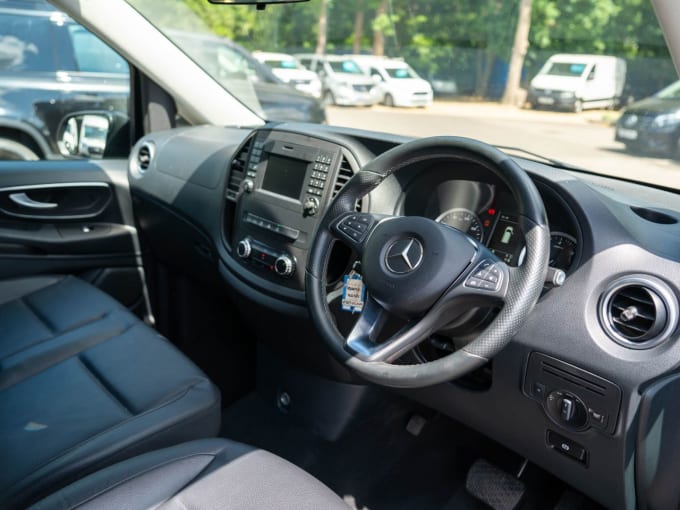 2025 Mercedes-benz Vito