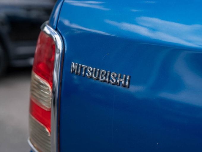 2025 Mitsubishi L200