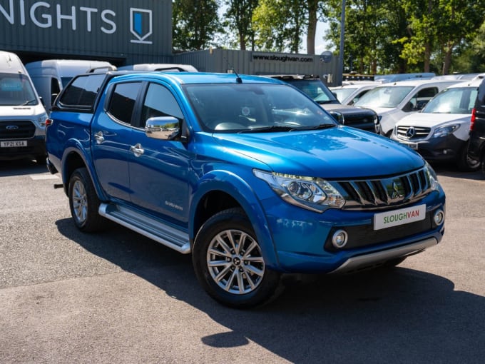 2025 Mitsubishi L200