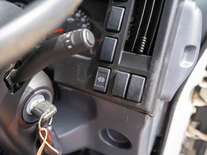 2025 Isuzu Grafter