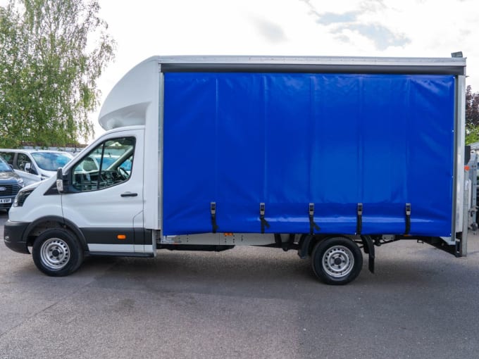 2025 Ford Transit