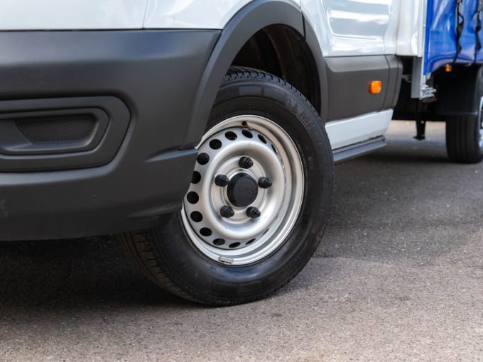 2025 Ford Transit